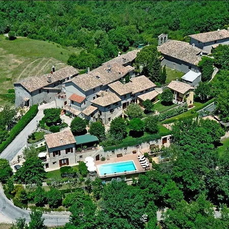 Borgo Acquaiura Villa *